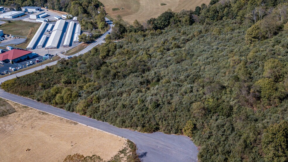 More Photos Of 100 Caperton Way, Fairmont Land For Sale