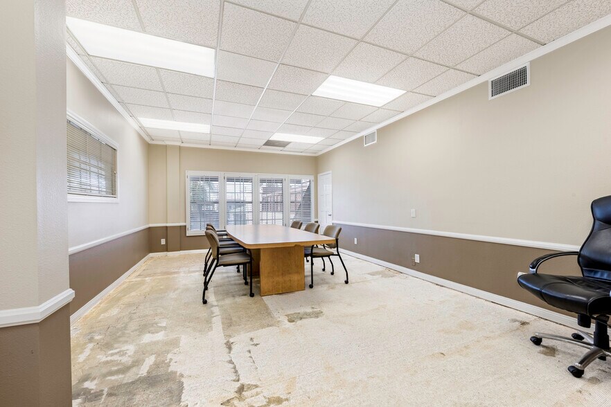 More Photos Of 1082 Redondo Ave, Long Beach Office For Sale