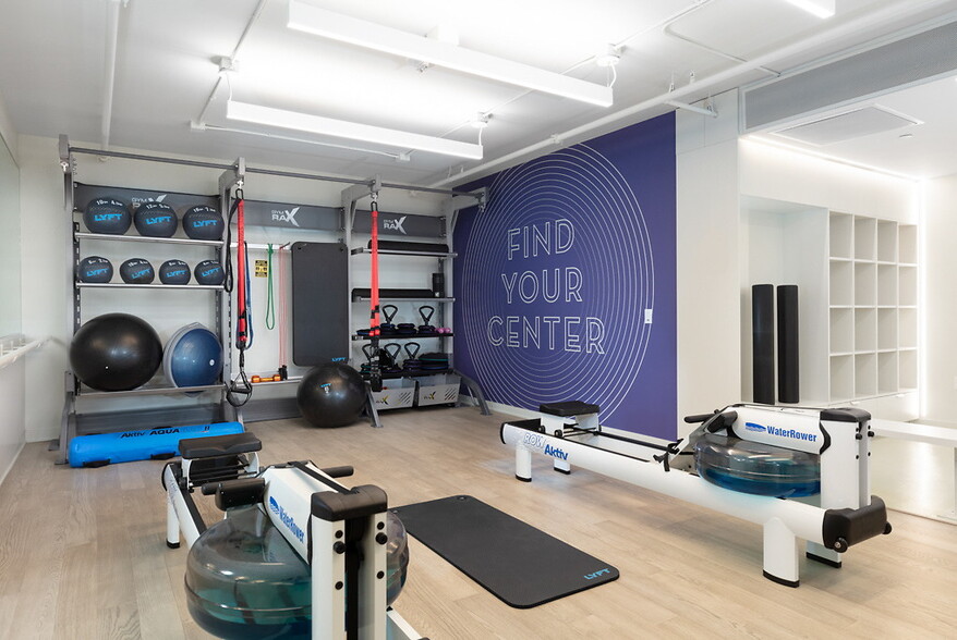 More Photos Of 500 Folsom St, San Francisco Multifamily For Sale