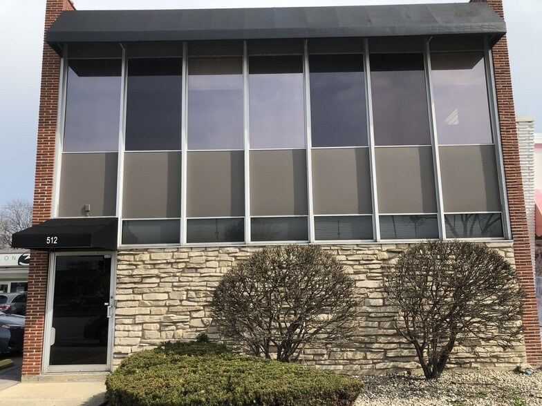 More Photos Of 512 Higgins Rd, Park Ridge Office For Lease