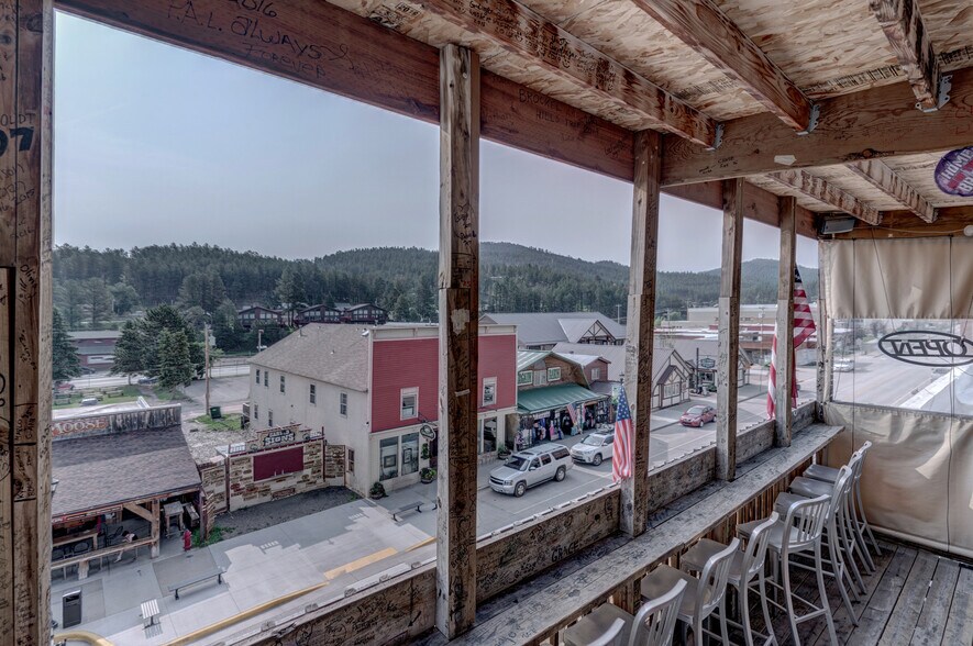 More Photos Of 245 Main St, Hill City Restaurant For Sale