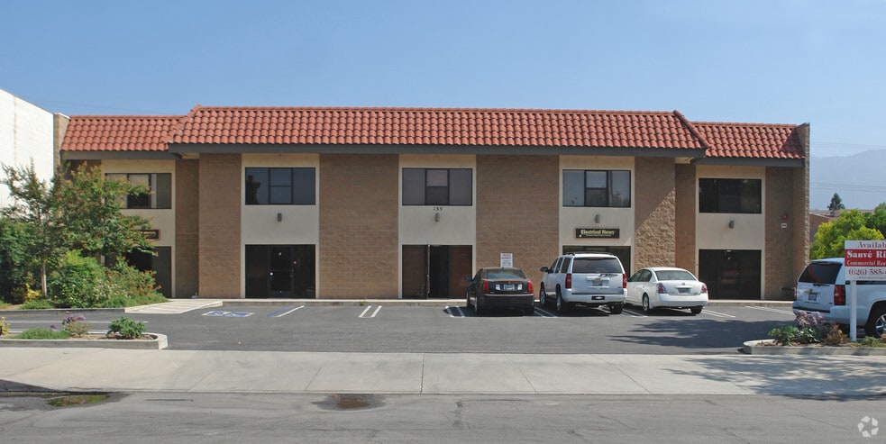 More Photos Of 135-139 La Porte St, Arcadia Warehouse For Lease
