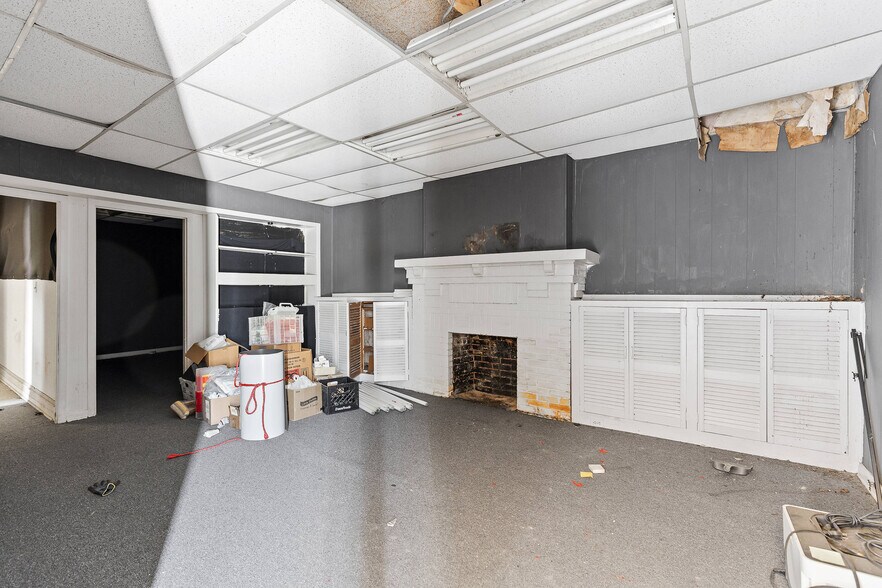 More Photos Of 2507 McCallie Ave, Chattanooga Office Residential For Sale