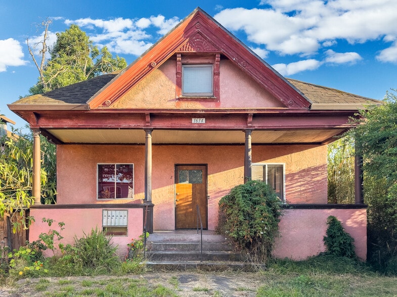 More Photos Of 1614 Russell St, Berkeley Apartments For Sale