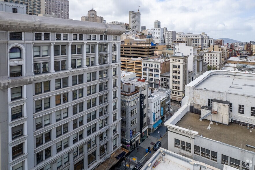 More Photos Of 231-233 Grant Ave, San Francisco Storefront Retail Office For Lease