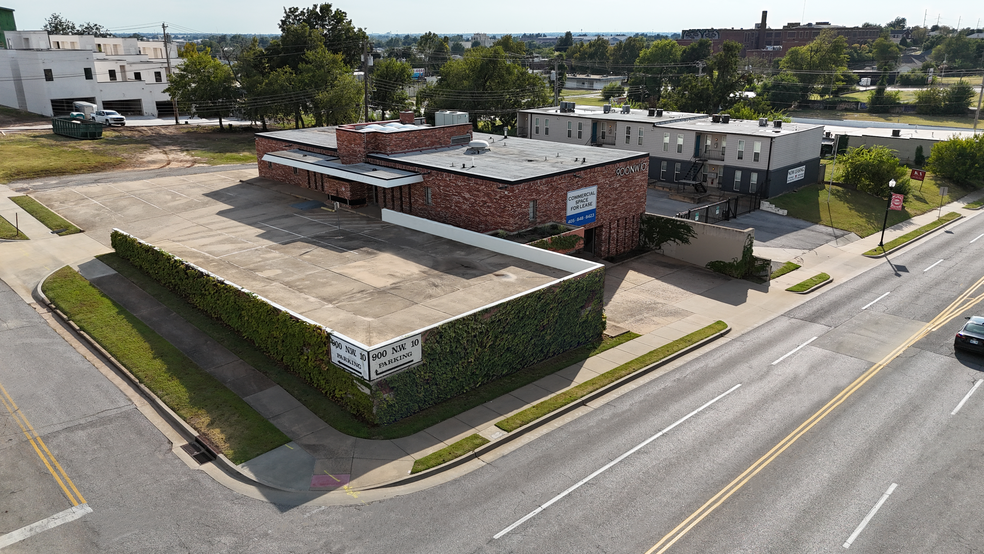 Primary Photo Of 900 NW 10th St, Oklahoma City Office For Lease