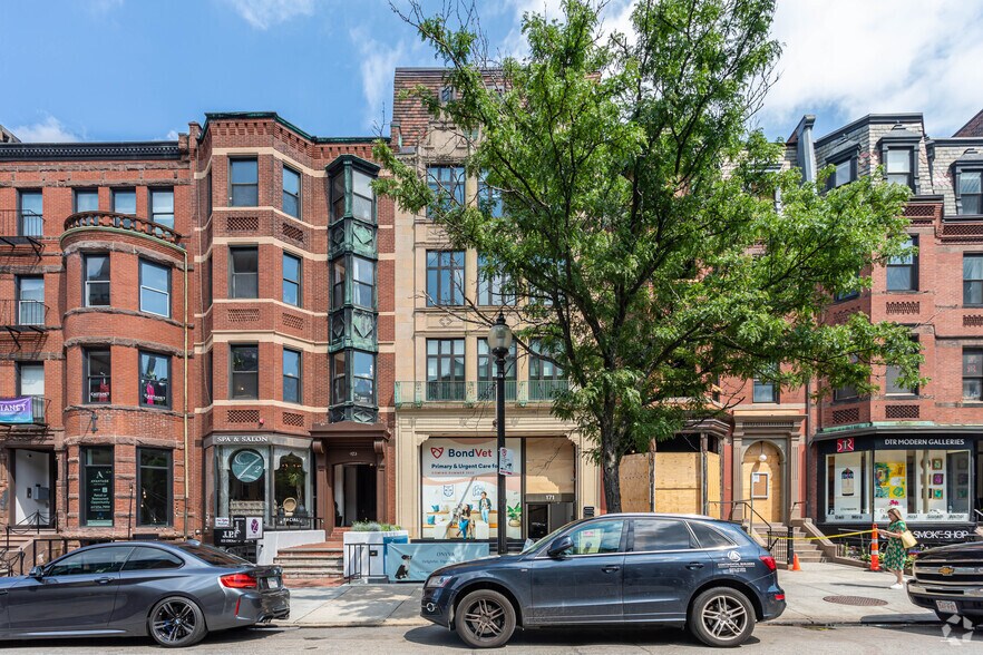 More Photos Of 171 Newbury St, Boston Medical For Lease