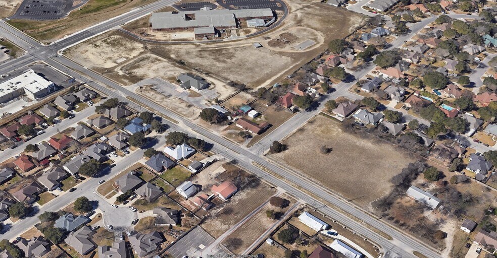 More Photos Of 1014 W County Line Rd, New Braunfels Office Residential For Sale