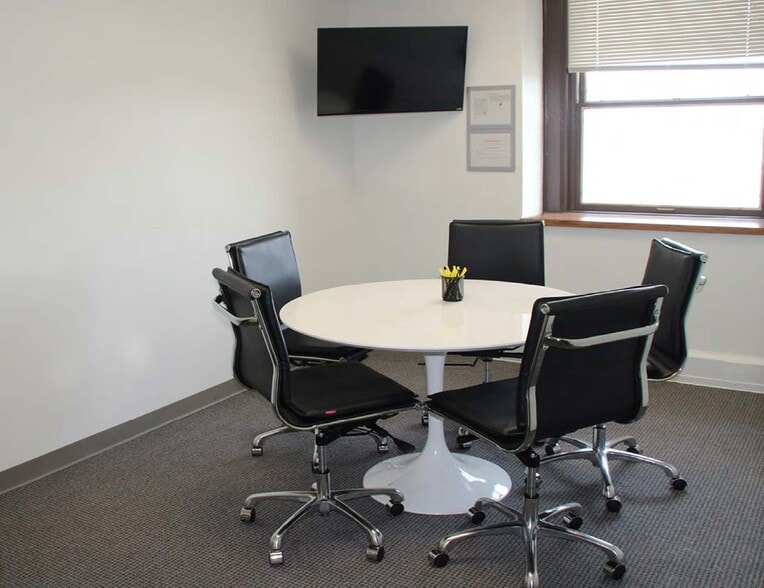 More Photos Of 3100 E 45th St, Cleveland Office For Sale