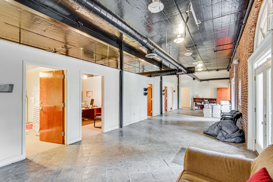 More Photos Of 4975 Little Mill Rd, Buford Warehouse For Sale