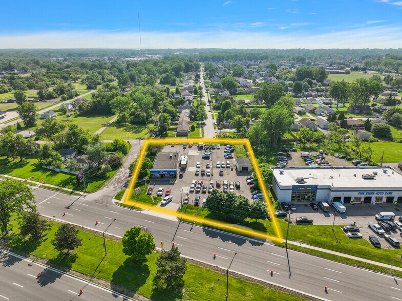 More Photos Of 34470 Gratiot Ave, Clinton Township Auto Dealership For Sale