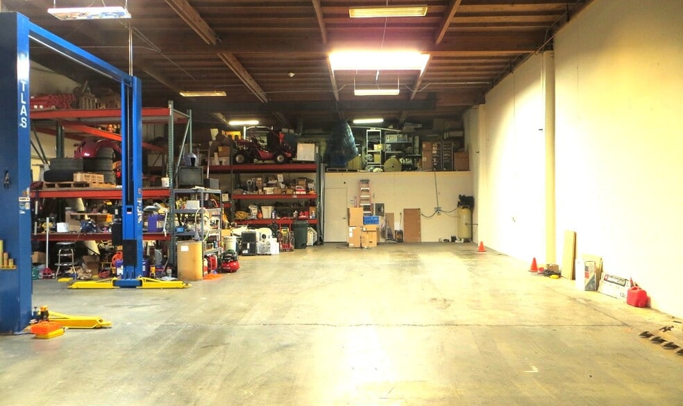 More Photos Of 2982 Teagarden St, San Leandro Warehouse For Sale