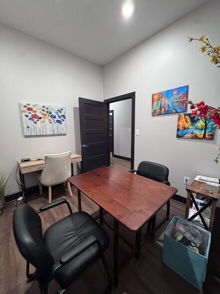More Photos Of 2693 Townsend Ct, Clarksville Medical For Lease