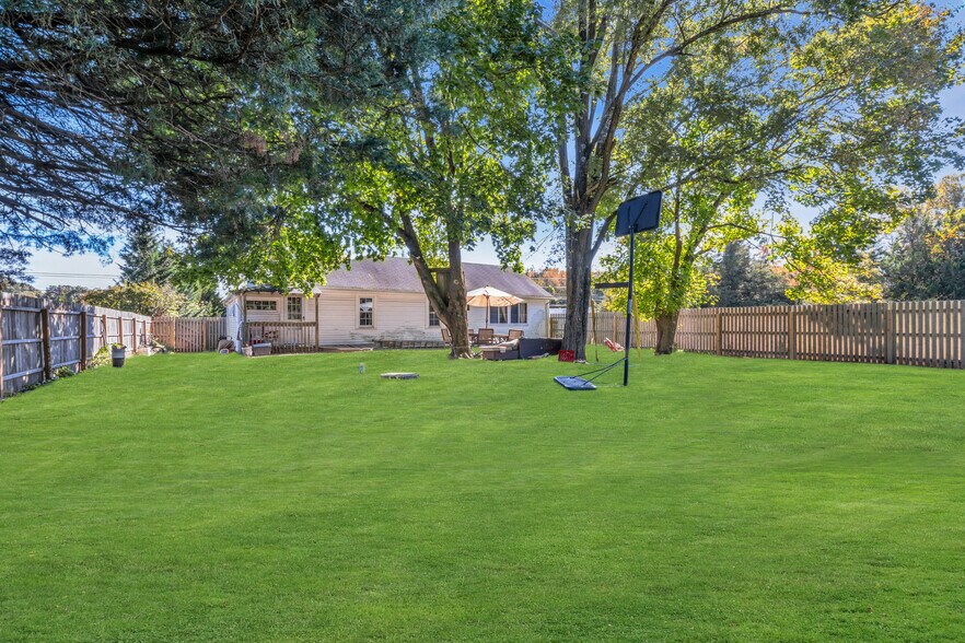 More Photos Of 387 Route 9, Eagleswood Township Storefront For Sale