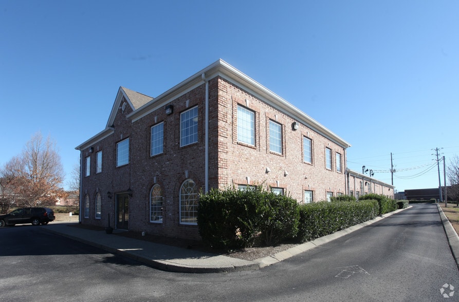 More Photos Of 1881 General George Patton Dr, Franklin Office For Lease