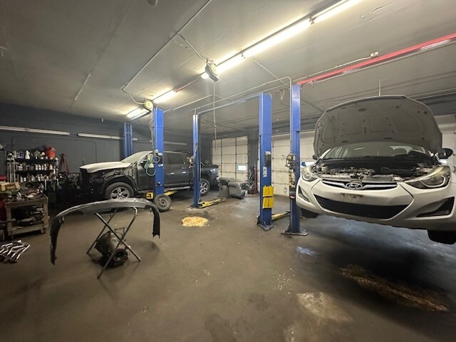 More Photos Of 1701 W IL Route 120, Mchenry Auto Dealership For Sale