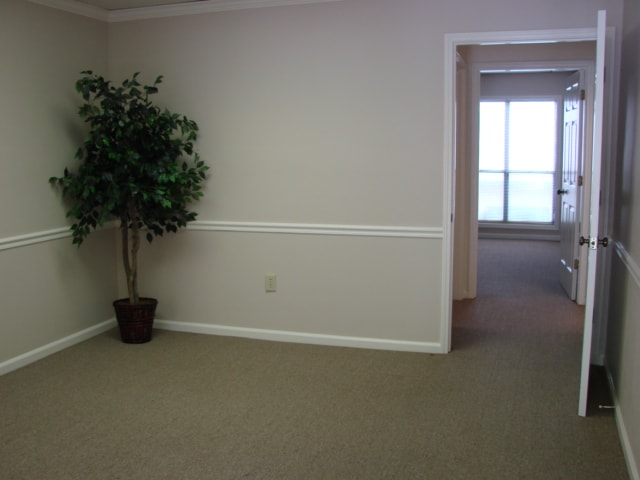 More Photos Of 875 Old Roswell Rd, Roswell Office For Sale