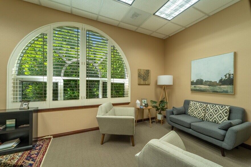 More Photos Of 1444 W Main St, Ripon Medical For Lease