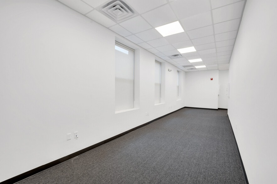 More Photos Of 111 Washington St, Paterson Medical For Lease