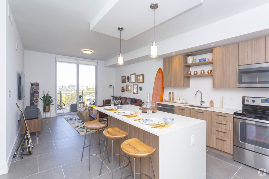 More Photos Of 180 NE 29th St, Miami Apartments For Lease