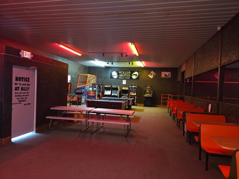 More Photos Of 3220 S Hwy 32, El Dorado Springs Skating Rink For Sale