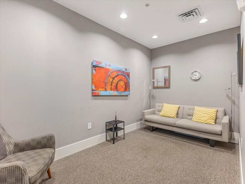 More Photos Of 248 E 13800 S, Draper Apartments For Sale