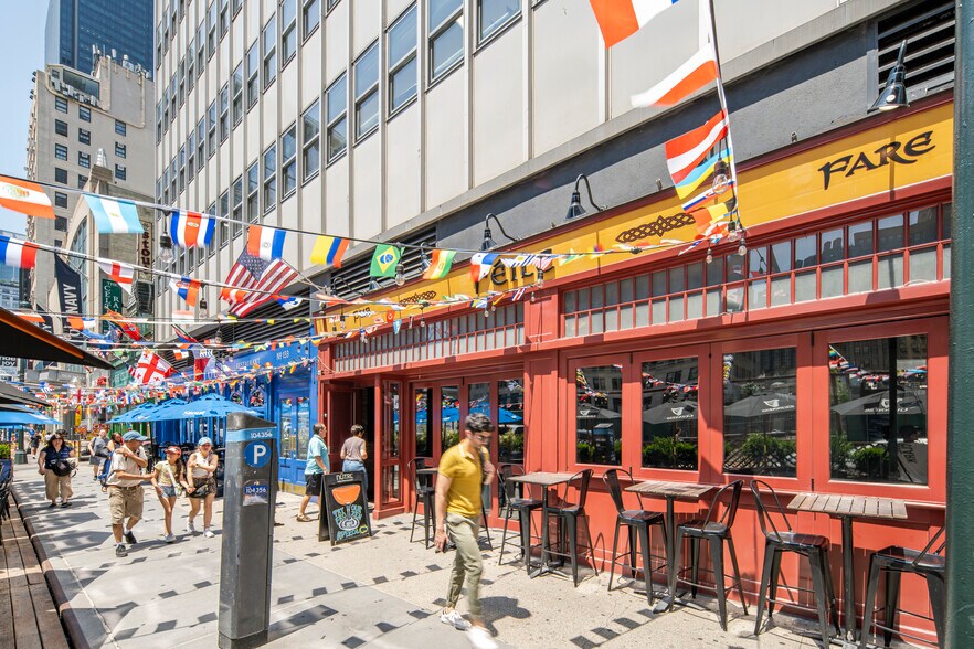 More Photos Of 131 W 33rd St, New York Office For Sale
