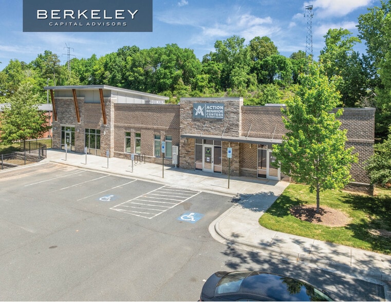 Primary Photo Of 3000 Latrobe Dr, Charlotte Medical For Sale