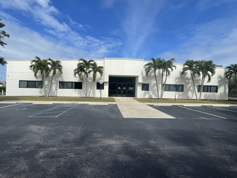 Primary Photo Of 1935 SW Martin Hwy, Palm City Light Manufacturing For Sale