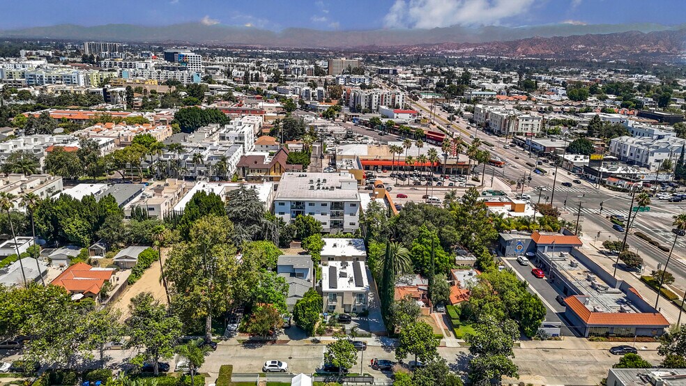 More Photos Of 11025 Blix St, North Hollywood Apartments For Sale