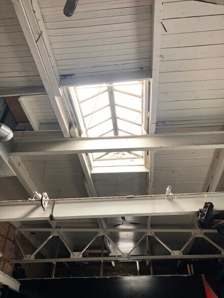 More Photos Of 1648 W Kinzie St, Chicago Loft Creative Space For Sale