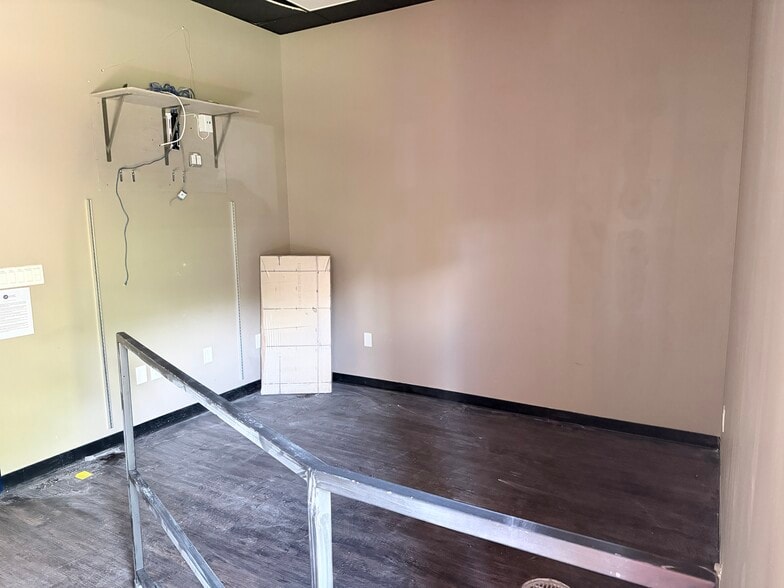 More Photos Of 2359-2367 N University Dr, Coral Springs Unknown For Lease