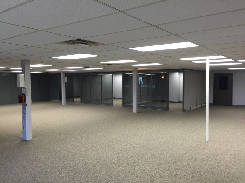 More Photos Of 154 Fairmount Ave, Jamestown Manufacturing For Sale