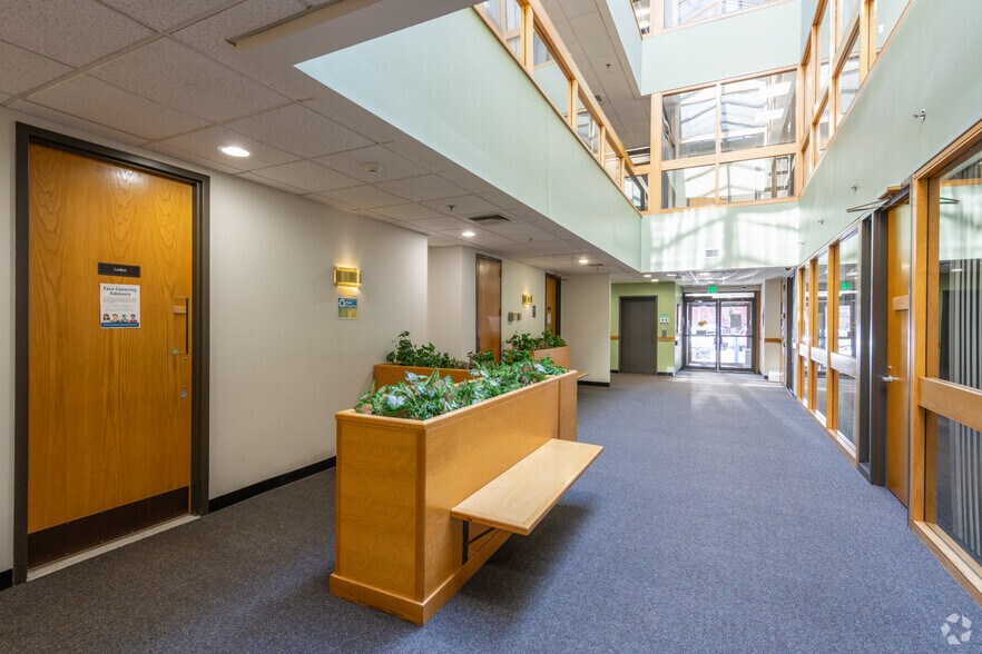 More Photos Of 101 Cambridge St, Burlington Medical For Lease