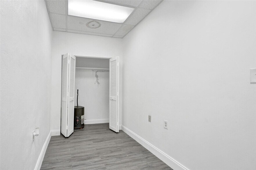 More Photos Of 201-211 E Hallandale Beach Blvd, Hallandale Beach Medical For Lease