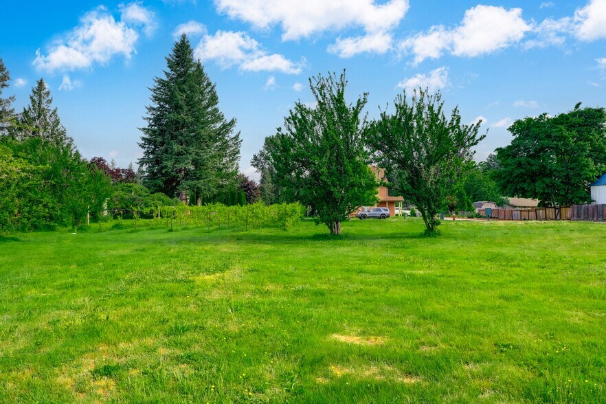 More Photos Of 515 High Ave, Sultan Land For Sale