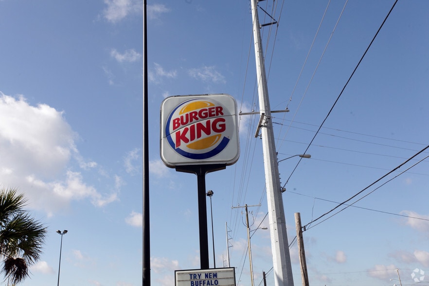 More Photos Of 5125 Ashley Phosphate Rd, Charleston Fast Food For Lease