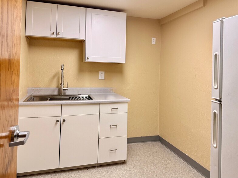 More Photos Of 2900 Mendocino Ave, Santa Rosa Office For Sale