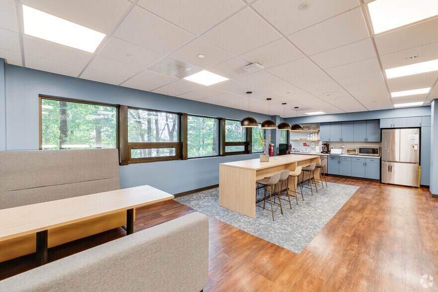 More Photos Of 1901 N Beauregard St, Alexandria Medical For Sale