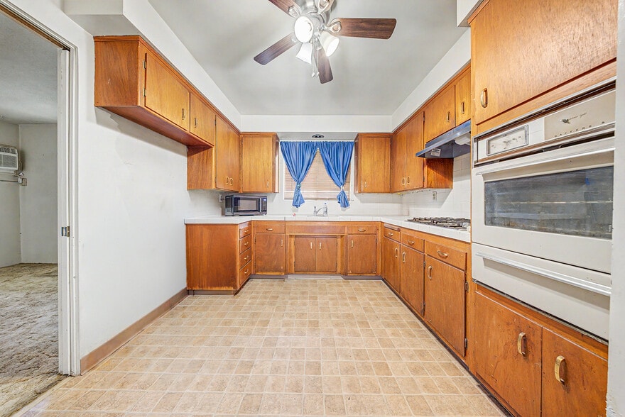 More Photos Of 2521-2523 S 6th Ave, Arcadia Apartments For Sale