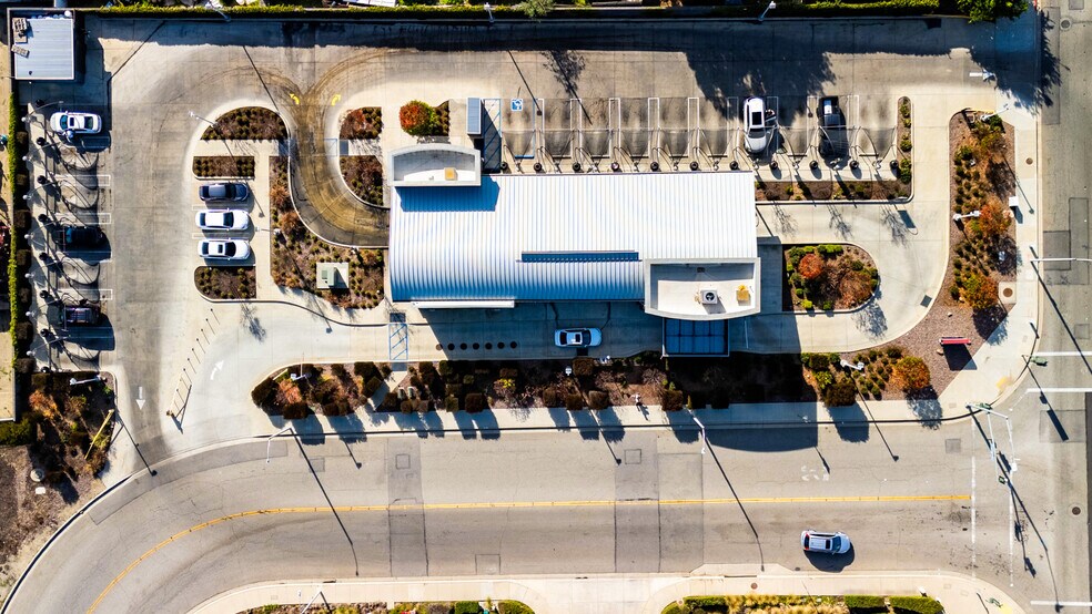 More Photos Of 10805 Ramona Ave, Montclair Carwash For Sale