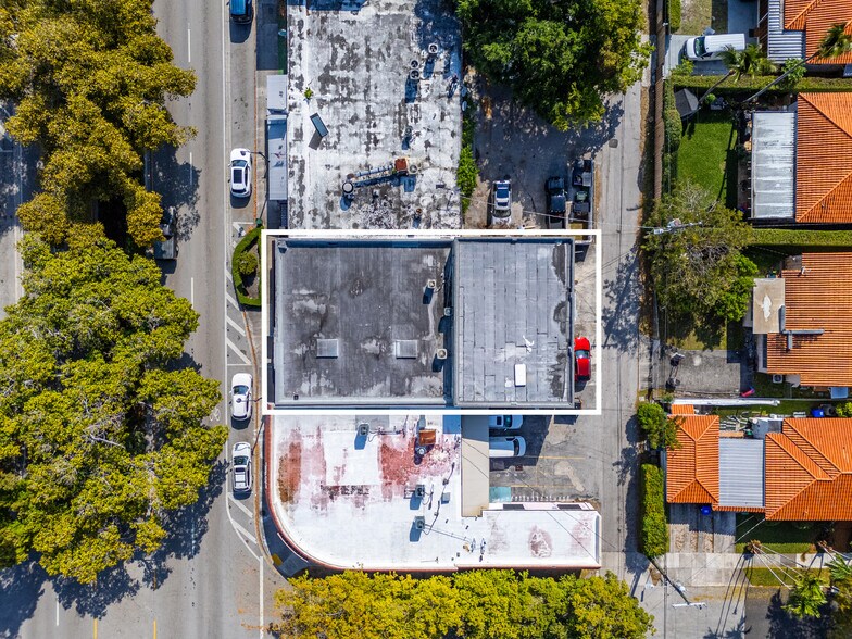 More Photos Of 2292 SW 22nd St, Miami Freestanding For Sale