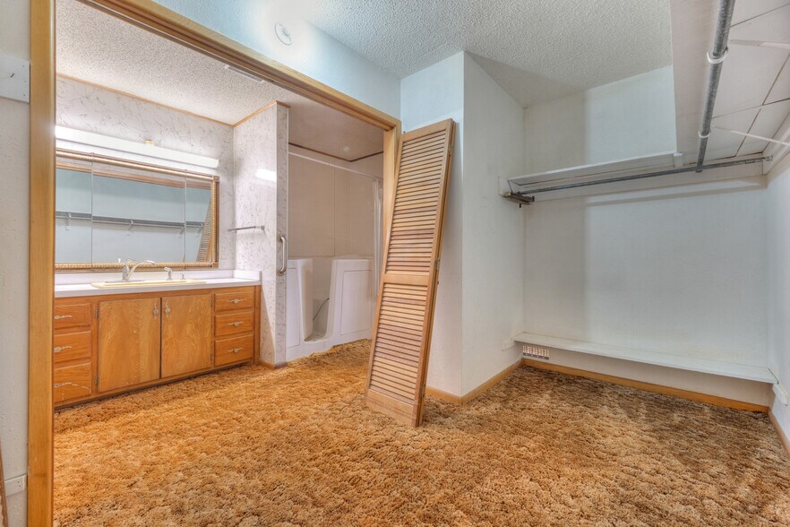 More Photos Of Atherton Ranch, Wheeler Land For Sale