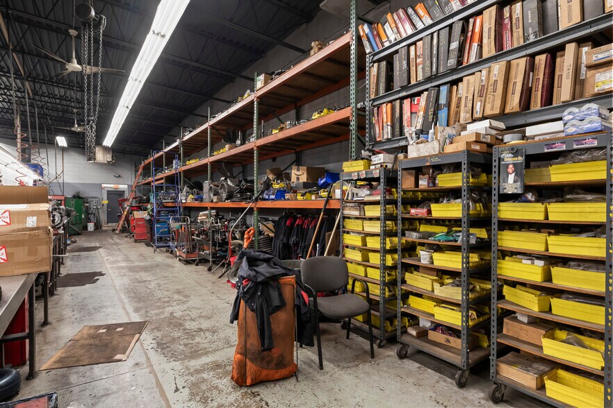 More Photos Of 332 E 159th St, Harvey Auto Repair For Sale