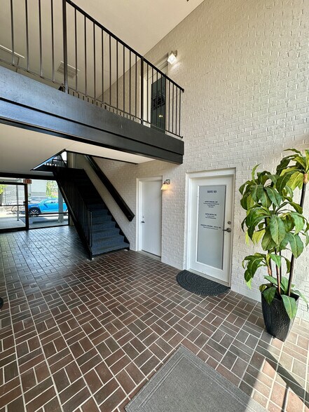 More Photos Of , Cincinnati Office For Sale