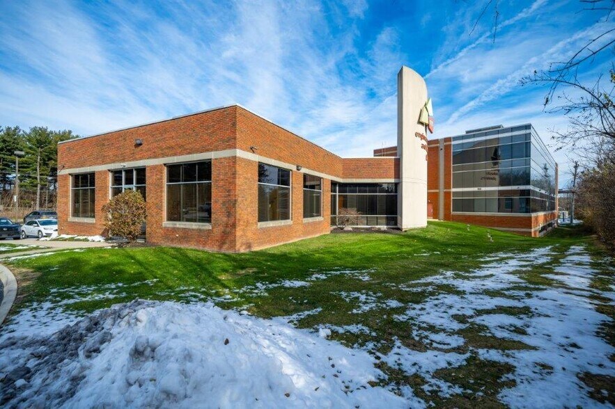 Primary Photo Of 2221 Schrock Rd, Columbus Office For Sale