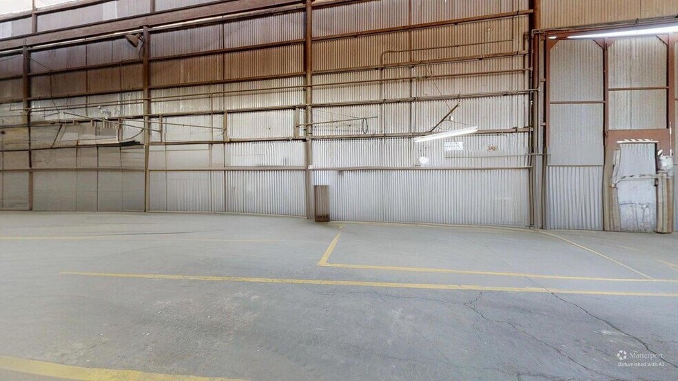 More Photos Of 1821 E Madison St, Phoenix Manufacturing For Sale