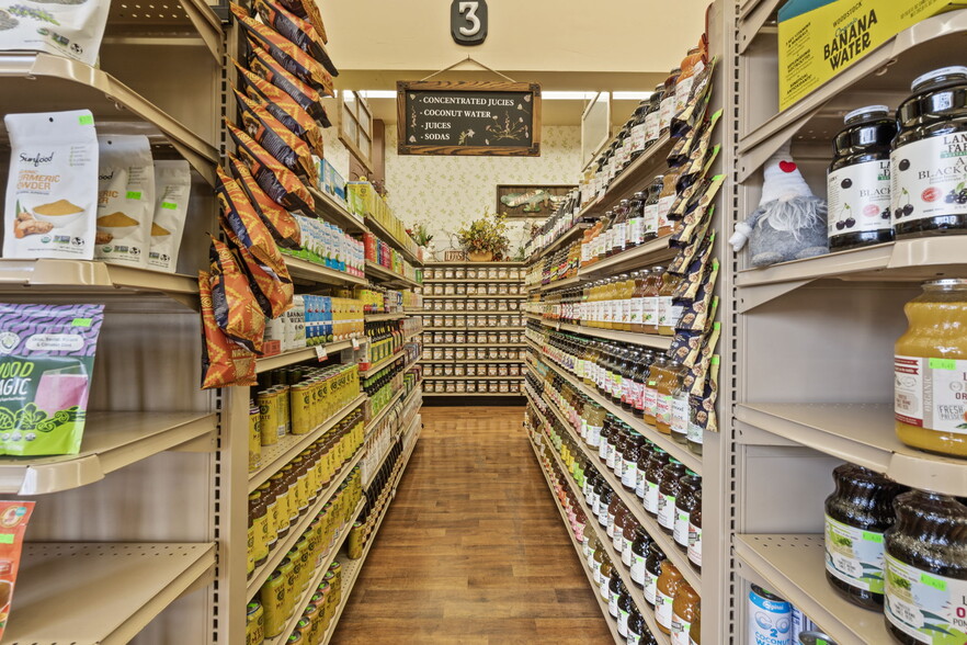 More Photos Of 12249 San Pablo Ave, Richmond Storefront For Sale