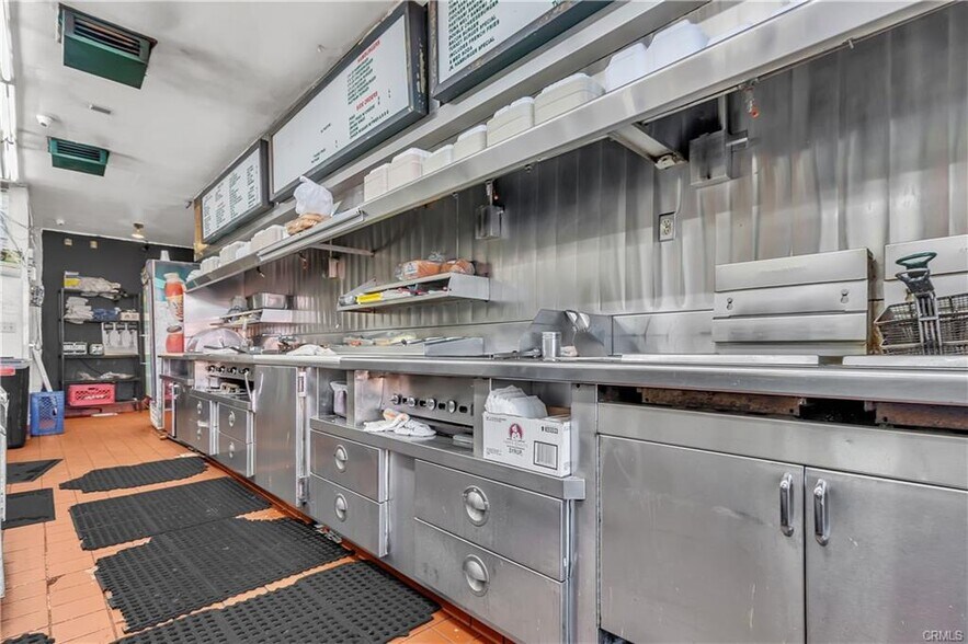More Photos Of 4419 S Normandie Ave, Los Angeles General Retail For Sale
