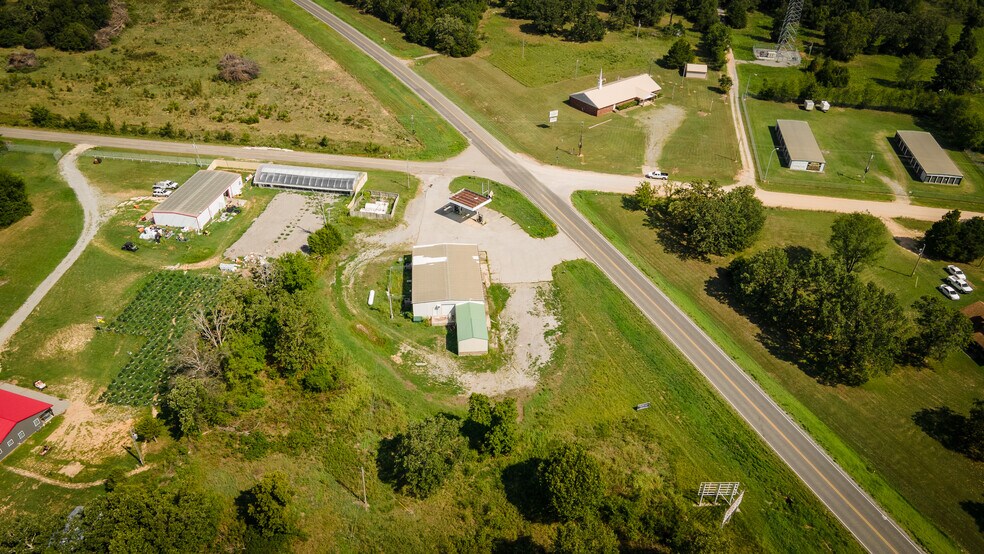 More Photos Of 7015 Highway 82, Tahlequah Convenience Store For Sale